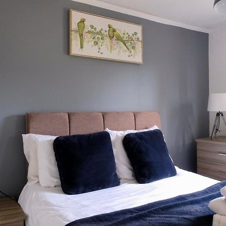 Spacious Georgian 3Bedroom Apartment- 10 Minute Walk To The River Avon, Roman Baths And Bath Abbey Extérieur photo